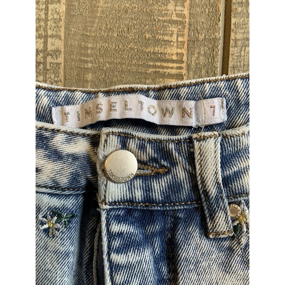 Tinseltown Embroidered flower Jeans Size 7 Mid Rise Women's Denim Fringe Hem - Picture 5 of 6